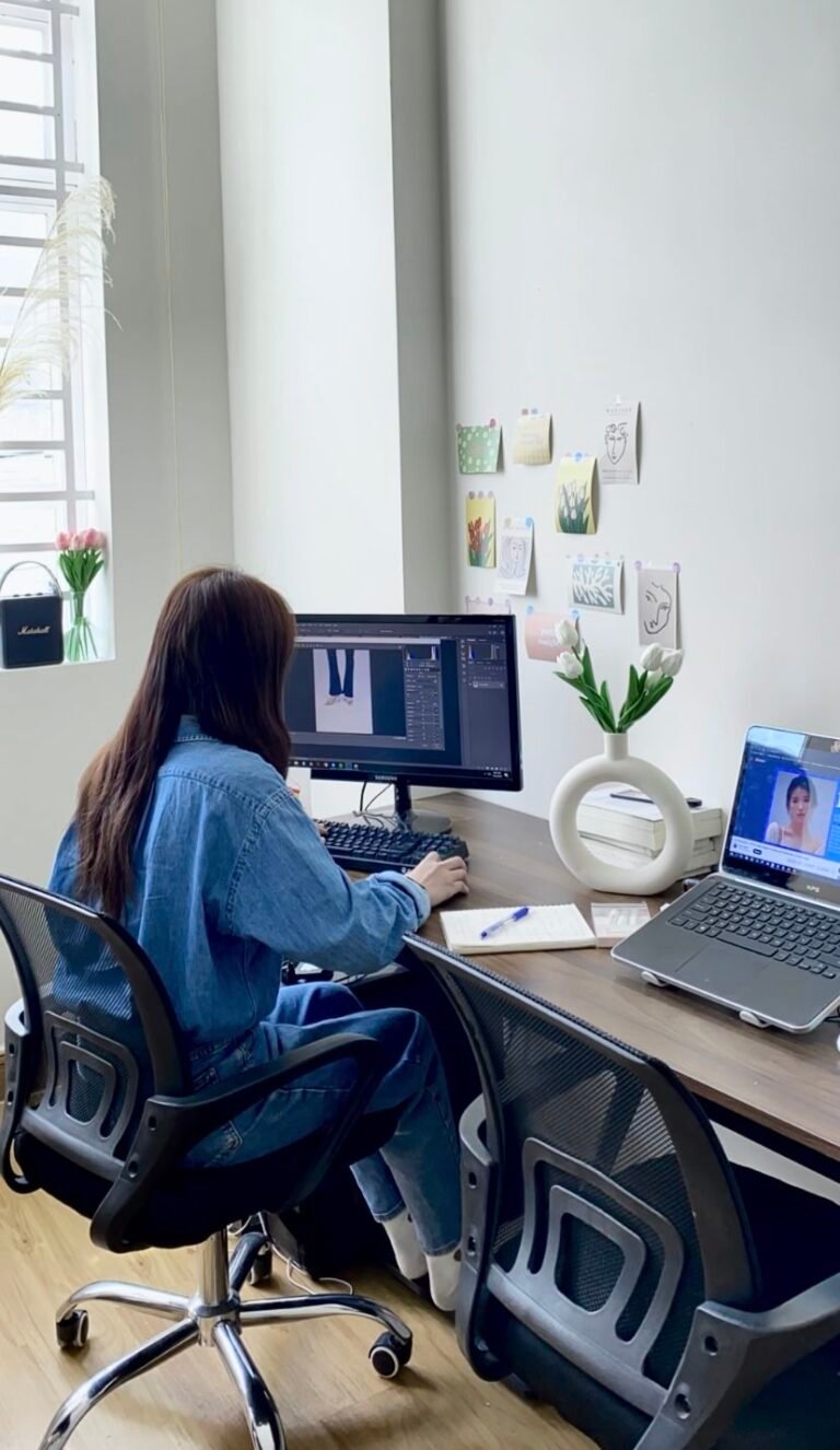 SNEHA HYPHEN A Certified Digital Marketer in Mumbai.